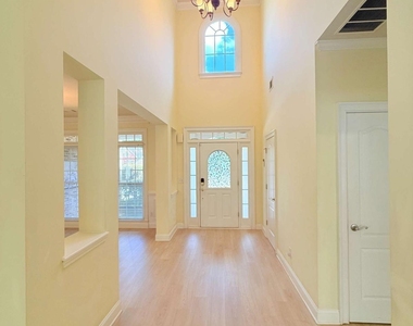 1753 Wheat Grass Way - Photo Thumbnail 4