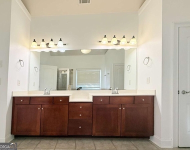 1753 Wheat Grass Way - Photo Thumbnail 18