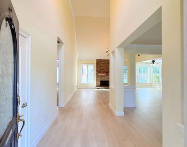 1753 Wheat Grass Way - Photo Thumbnail 3