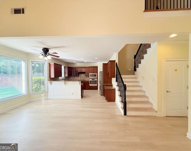 1753 Wheat Grass Way - Photo Thumbnail 11