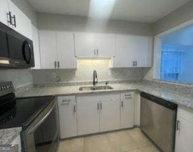 122 Maison Place Nw - Photo Thumbnail 1
