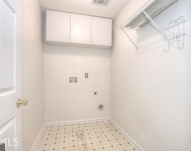 3284 Rockwalk Terrace - Photo Thumbnail 7