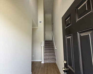 228 Eva Way - Photo Thumbnail 1