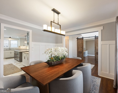 3965 Hamilton View Way - Photo Thumbnail 7