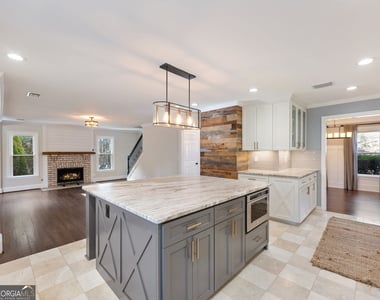 3965 Hamilton View Way - Photo Thumbnail 23