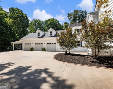 3965 Hamilton View Way - Photo Thumbnail 1