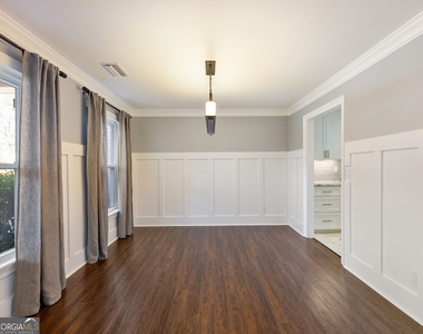 3965 Hamilton View Way - Photo Thumbnail 9