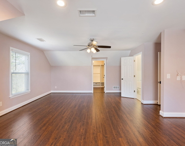 3965 Hamilton View Way - Photo Thumbnail 46