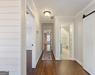 3965 Hamilton View Way - Photo Thumbnail 27