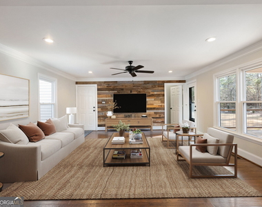 3965 Hamilton View Way - Photo Thumbnail 14