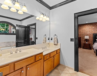5512 Glenridge Drive - Photo Thumbnail 28