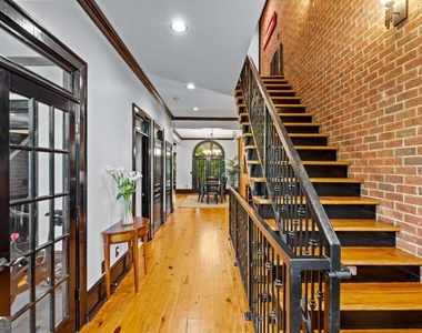 5512 Glenridge Drive - Photo Thumbnail 20