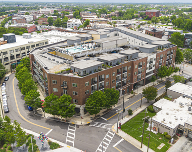 333 Nelson Street Sw - Photo Thumbnail 1