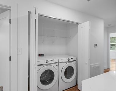 855 Piedmont Avenue Ne - Photo Thumbnail 17