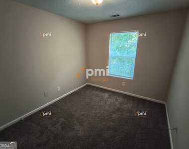 163 Chastain Way - Photo Thumbnail 7