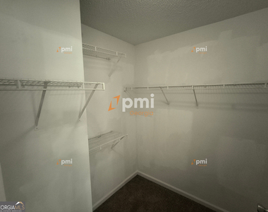 163 Chastain Way - Photo Thumbnail 8