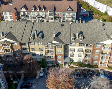 4805 W Village Way Se - Photo Thumbnail 1