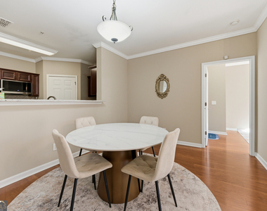4805 W Village Way Se - Photo Thumbnail 4