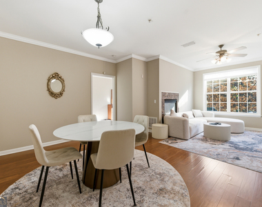 4805 W Village Way Se - Photo Thumbnail 2