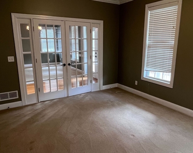 119 Tullamore Trail - Photo Thumbnail 10