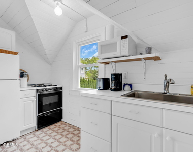 207-209 Newark Avenue - Photo Thumbnail 41