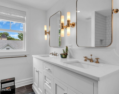 207-209 Newark Avenue - Photo Thumbnail 25