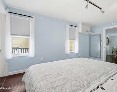 46 Broadway Avenue - Photo Thumbnail 10