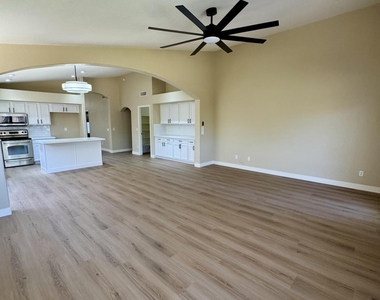 3215 S Brice -- - Photo Thumbnail 10