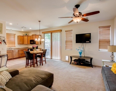 3317 E Loma Vista Street - Photo Thumbnail 2