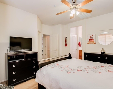 3317 E Loma Vista Street - Photo Thumbnail 7