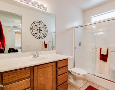 3317 E Loma Vista Street - Photo Thumbnail 8