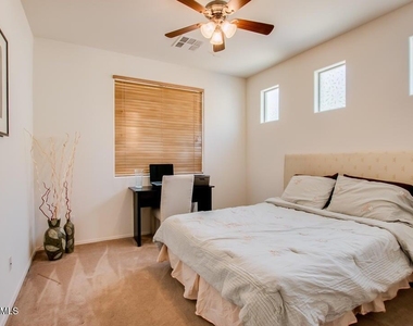 3317 E Loma Vista Street - Photo Thumbnail 9