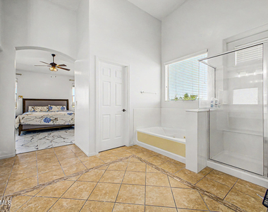 29601 W Columbus Avenue - Photo Thumbnail 17