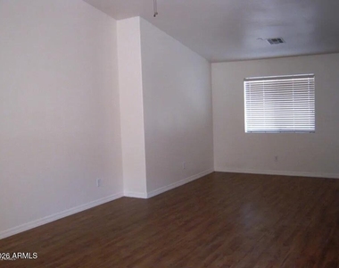 43283 W Cowpath Road - Photo Thumbnail 3