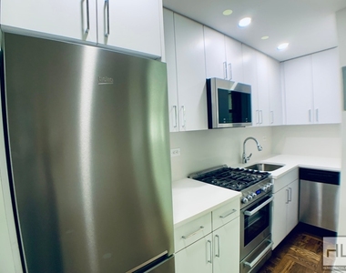 East 35 Street - Photo Thumbnail 6