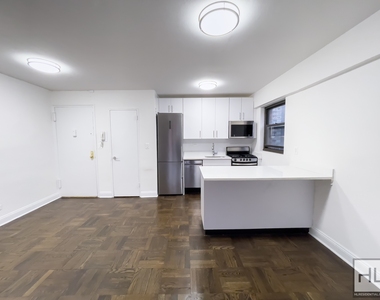 East 35 Street - Photo Thumbnail 2