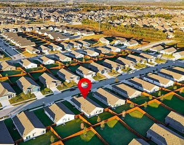 1621 Baugh Street - Photo Thumbnail 25