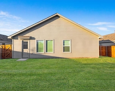1621 Baugh Street - Photo Thumbnail 20