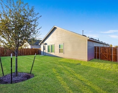 1621 Baugh Street - Photo Thumbnail 22