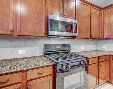 2100 Willow Creek Drive - Photo Thumbnail 8
