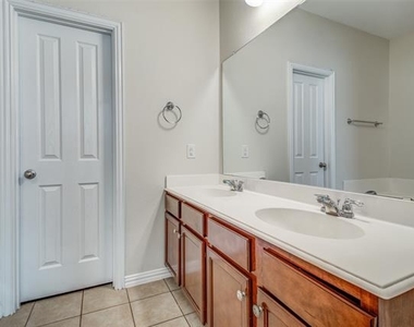 2100 Willow Creek Drive - Photo Thumbnail 16