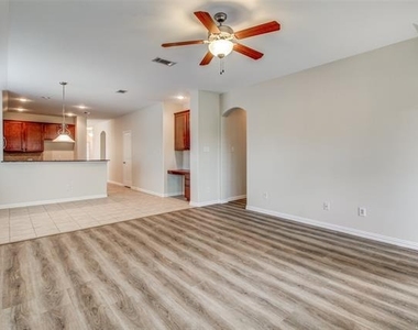 2100 Willow Creek Drive - Photo Thumbnail 12