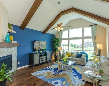 6105 Claridge Lane - Photo Thumbnail 22