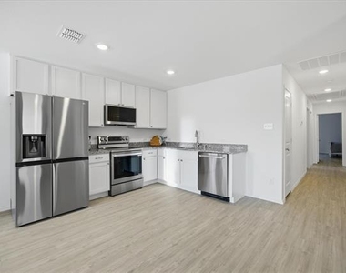 236 Jethro Lane - Photo Thumbnail 7