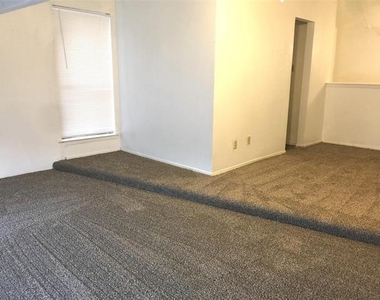 7152 Fair Oaks Avenue - Photo Thumbnail 11