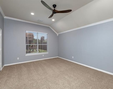 404 Tarpan Trail - Photo Thumbnail 13