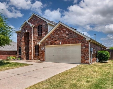 404 Tarpan Trail - Photo Thumbnail 35