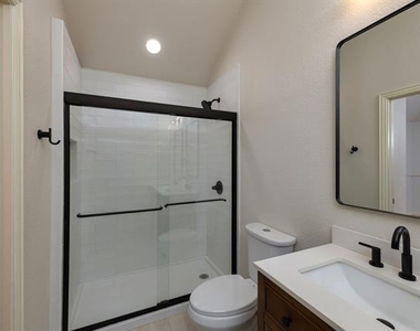 404 Tarpan Trail - Photo Thumbnail 22