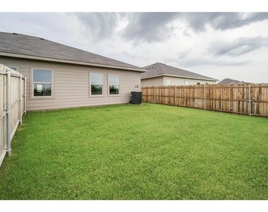 428 Canvas Court - Photo Thumbnail 12