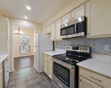 8600 Coppertowne Lane - Photo Thumbnail 8